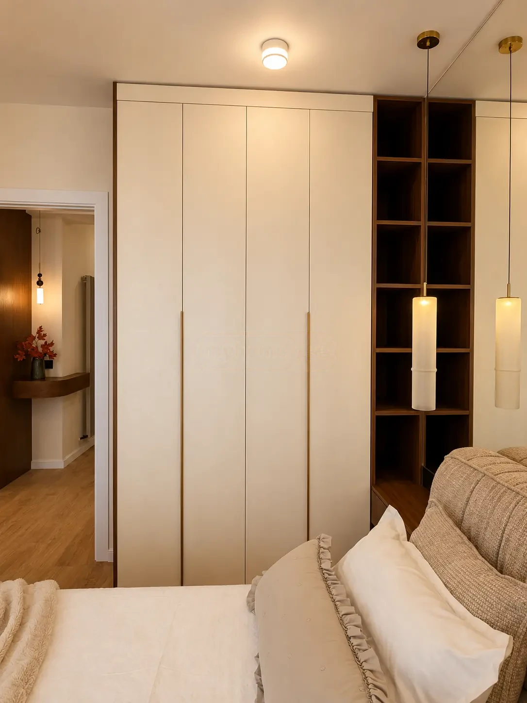 2-room apartment for sale on Nutsubidze Street 195, Saburtalo, Tbilisi — bedroom built-in wardrobes