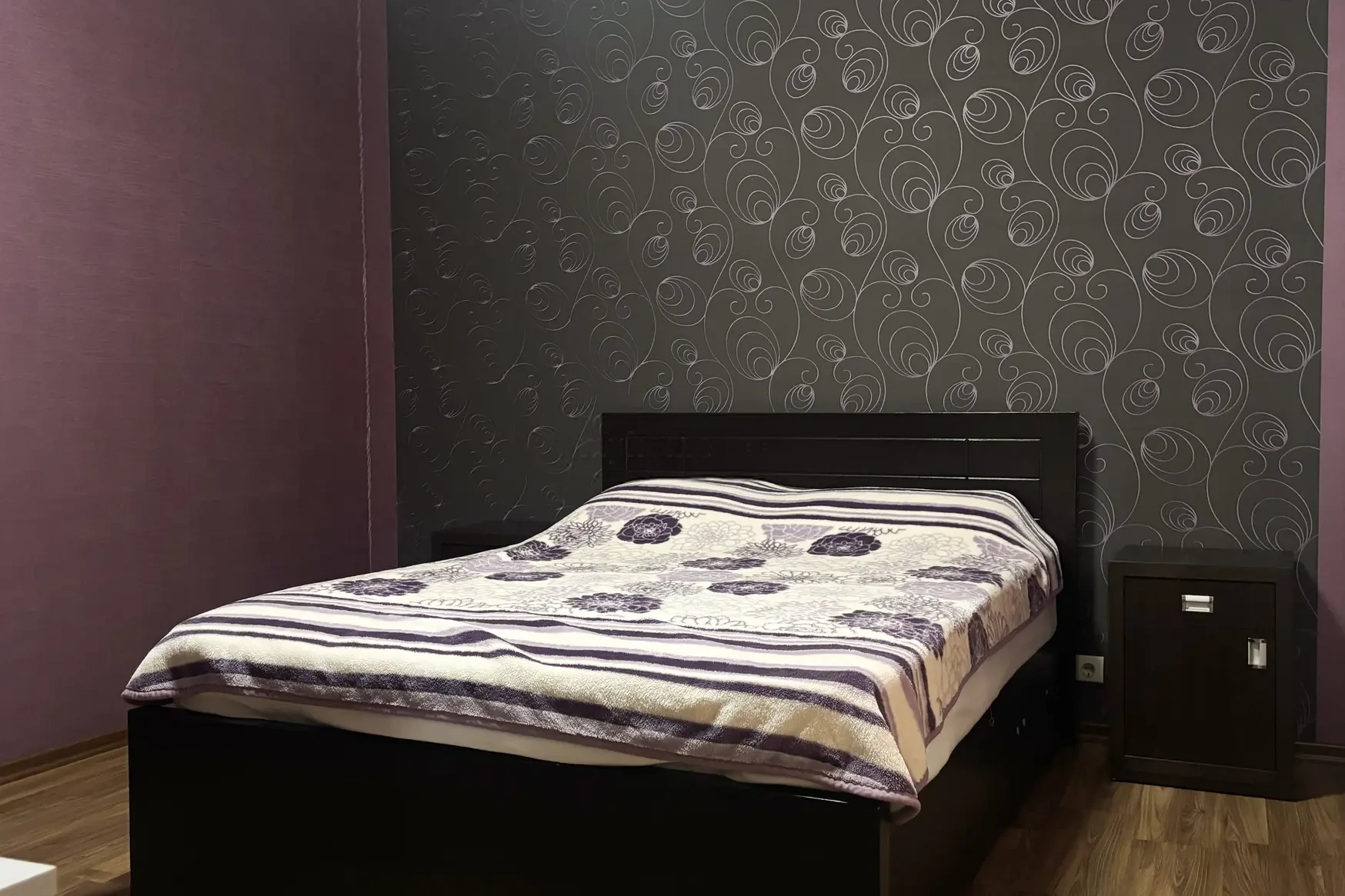 3-room apartment for rent on Chavchavadze Avenue 5, Vake, Tbilisi — bedroom with double bed