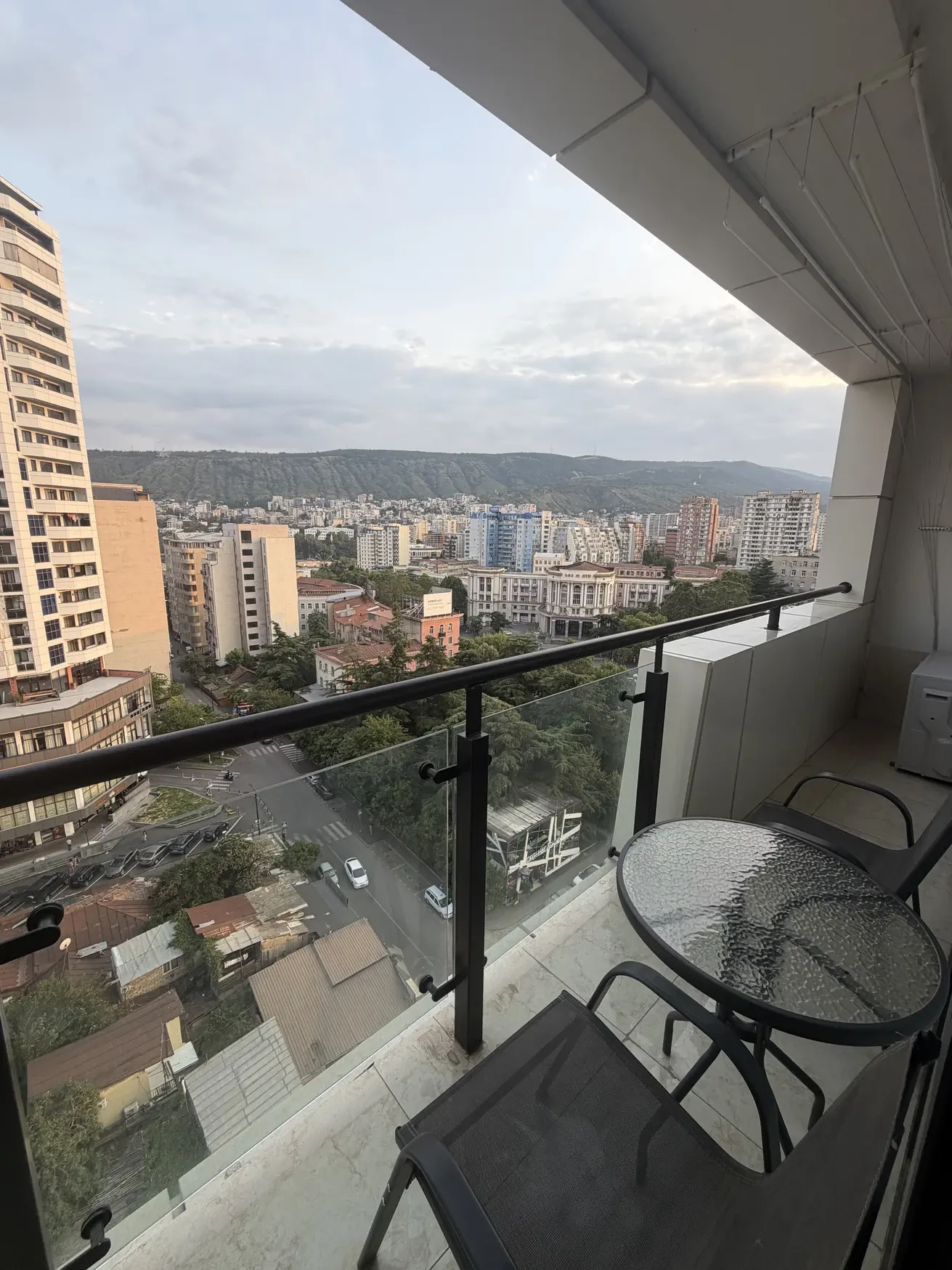 4-Room Apartment for Rent on Kvernadze Street, Saburtalo — B. Kvernadze Street 12, Saburtalo, Tbilisi — photo 8